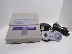 Super Nintendo SNES Console Bundle Controller Cables Tested Working + Game